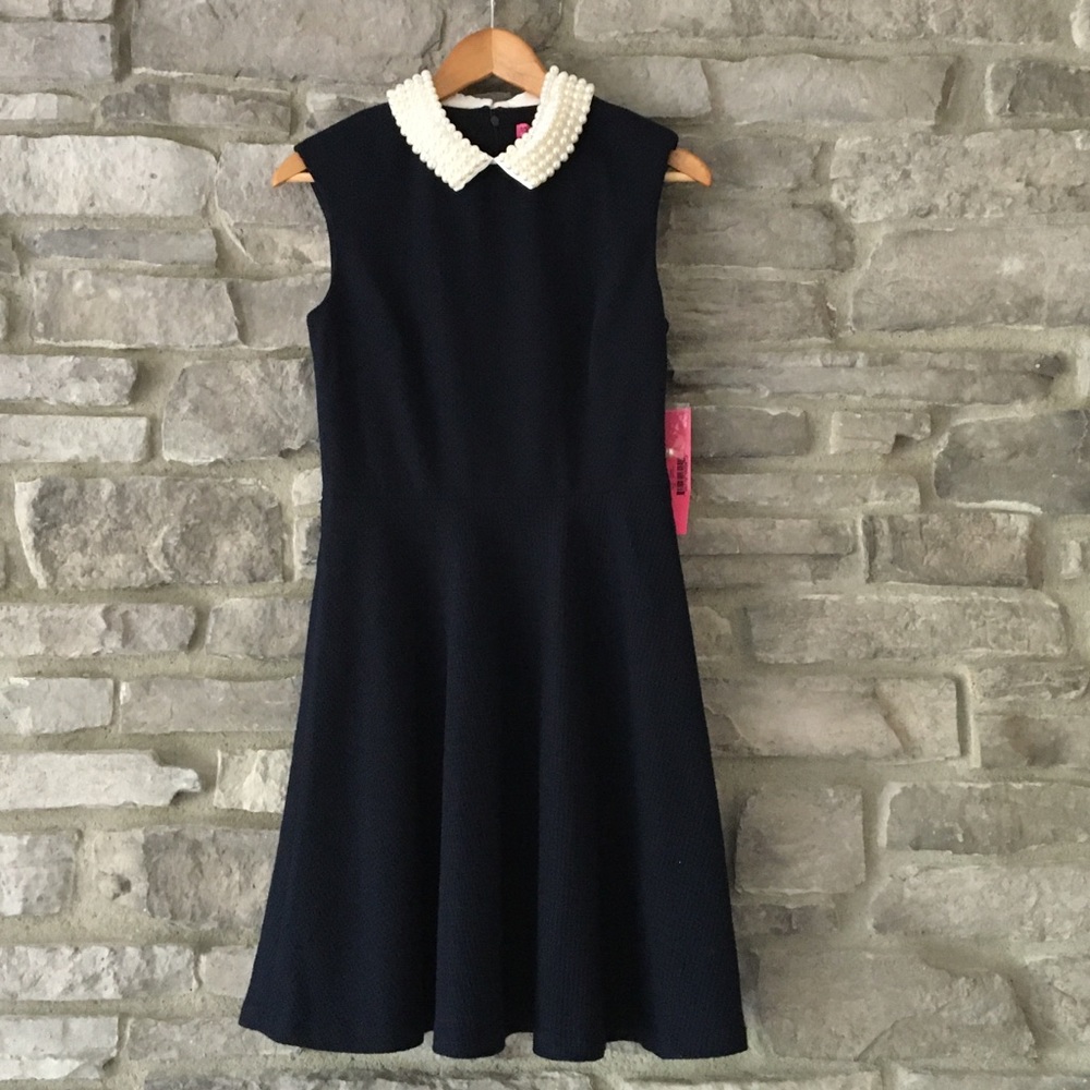 🍁Price Drop!🍁 NWT Betsey Johnson Navy Dress w/ Faux Pearl Collar